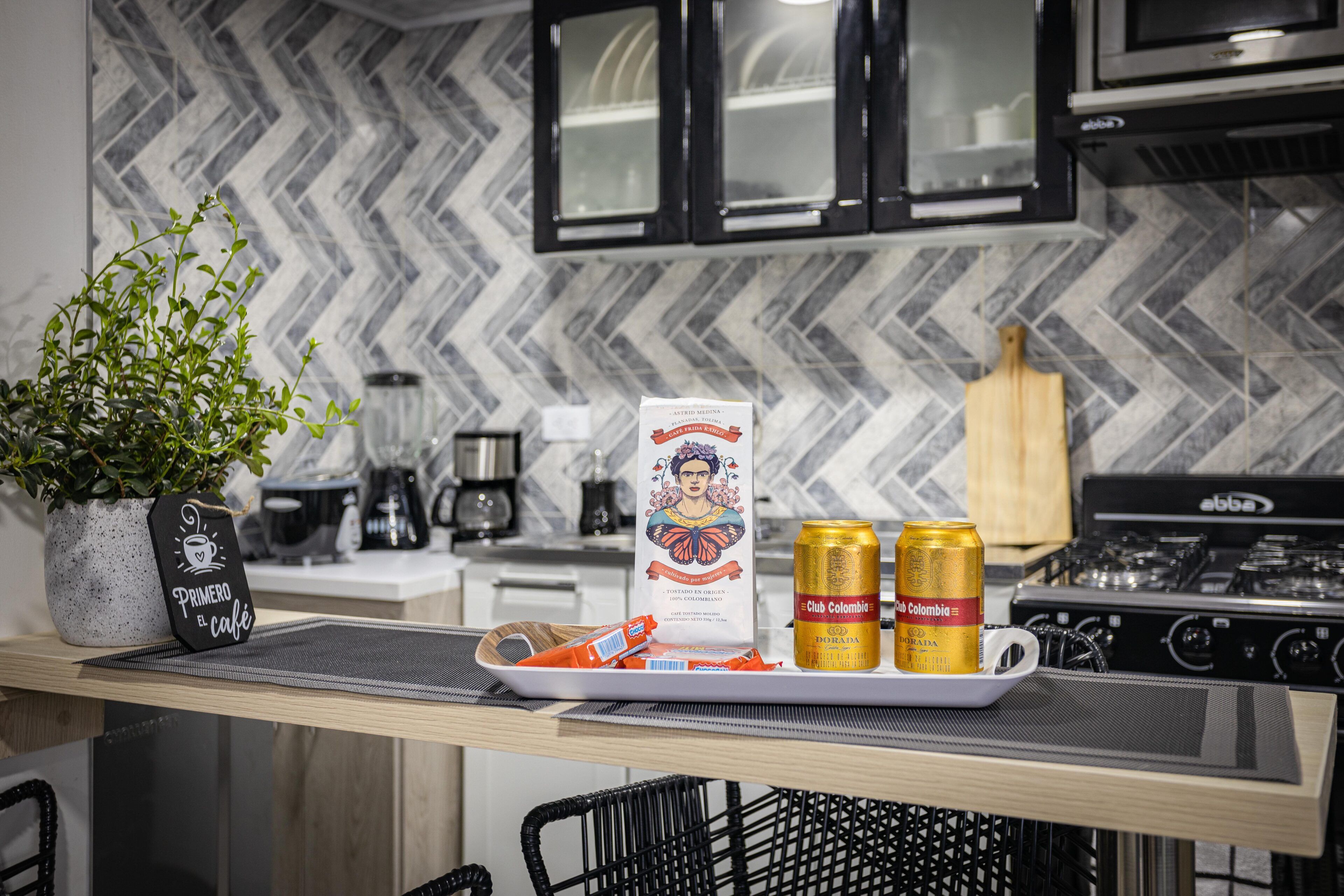 Loft con terraza  privada - 10 mins Aeropuerto  y Embajada