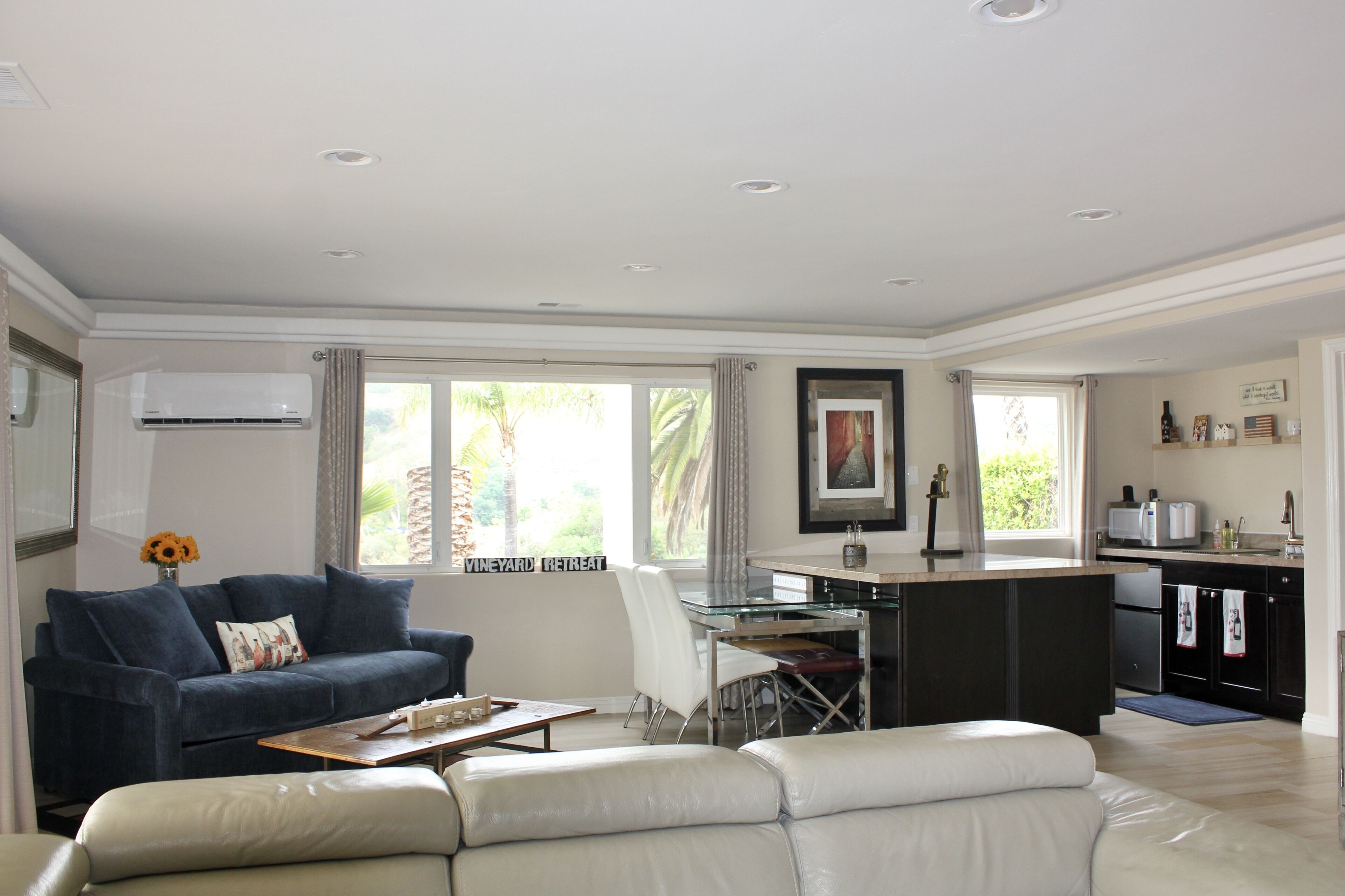 Vineyard Retreat-Private Guest home