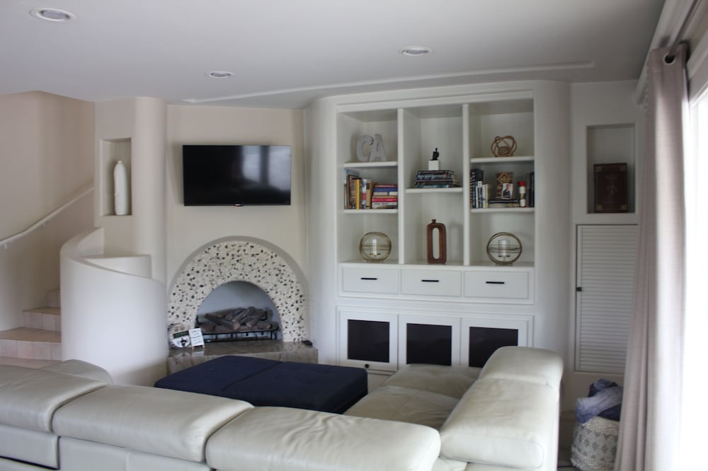 Vineyard Retreat-Private Guest home