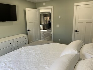 1 chambre, bureau, fer et planche à repasser, accès au Wi-Fi (inclus)