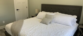 Modern Apartment Fallsview in the Finger Lakes