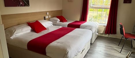 Chambre Triple Familiale