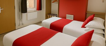 The Railway Sleeper Lodge 