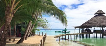Casa Cayuco Eco-Adventure Lodge