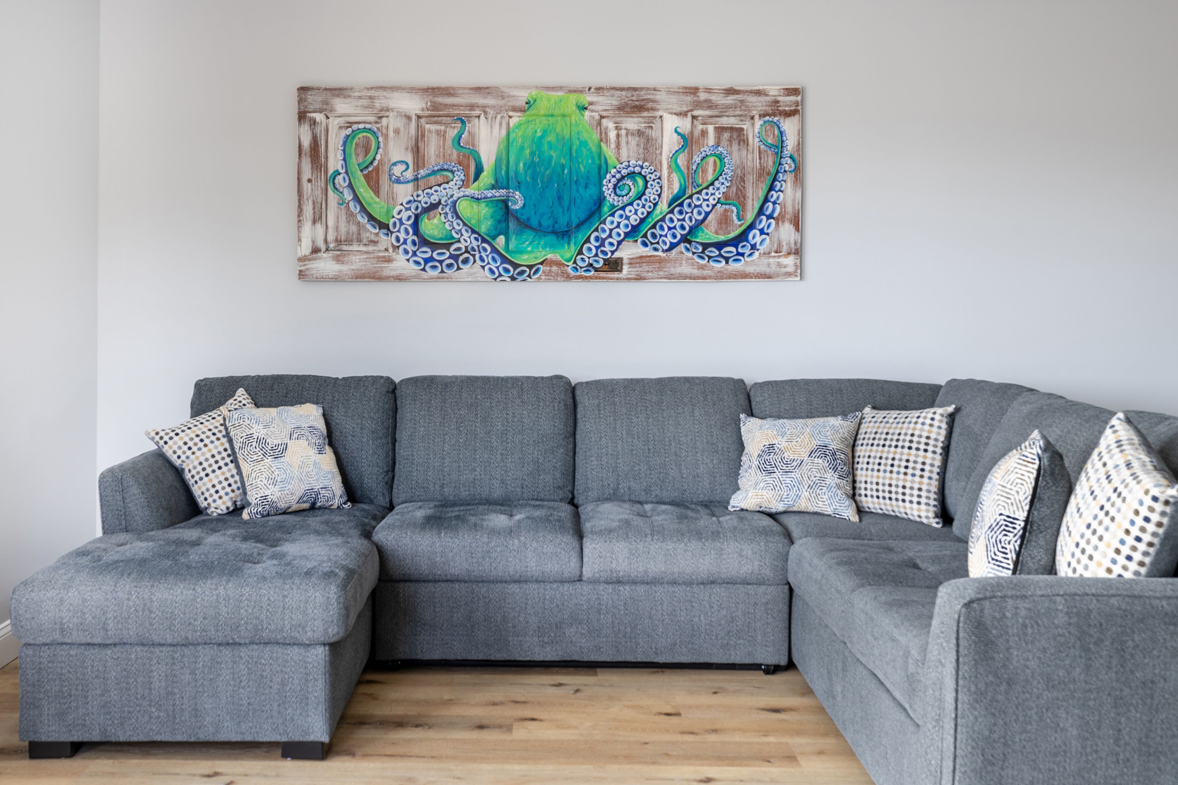 Completely renovated beach view Condo in Queens Court Resort!