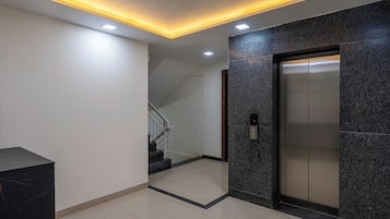Elevator