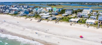 The Hideaway B- Beach - Dog Friendly - Playground - Bikes - Fenced in Yard