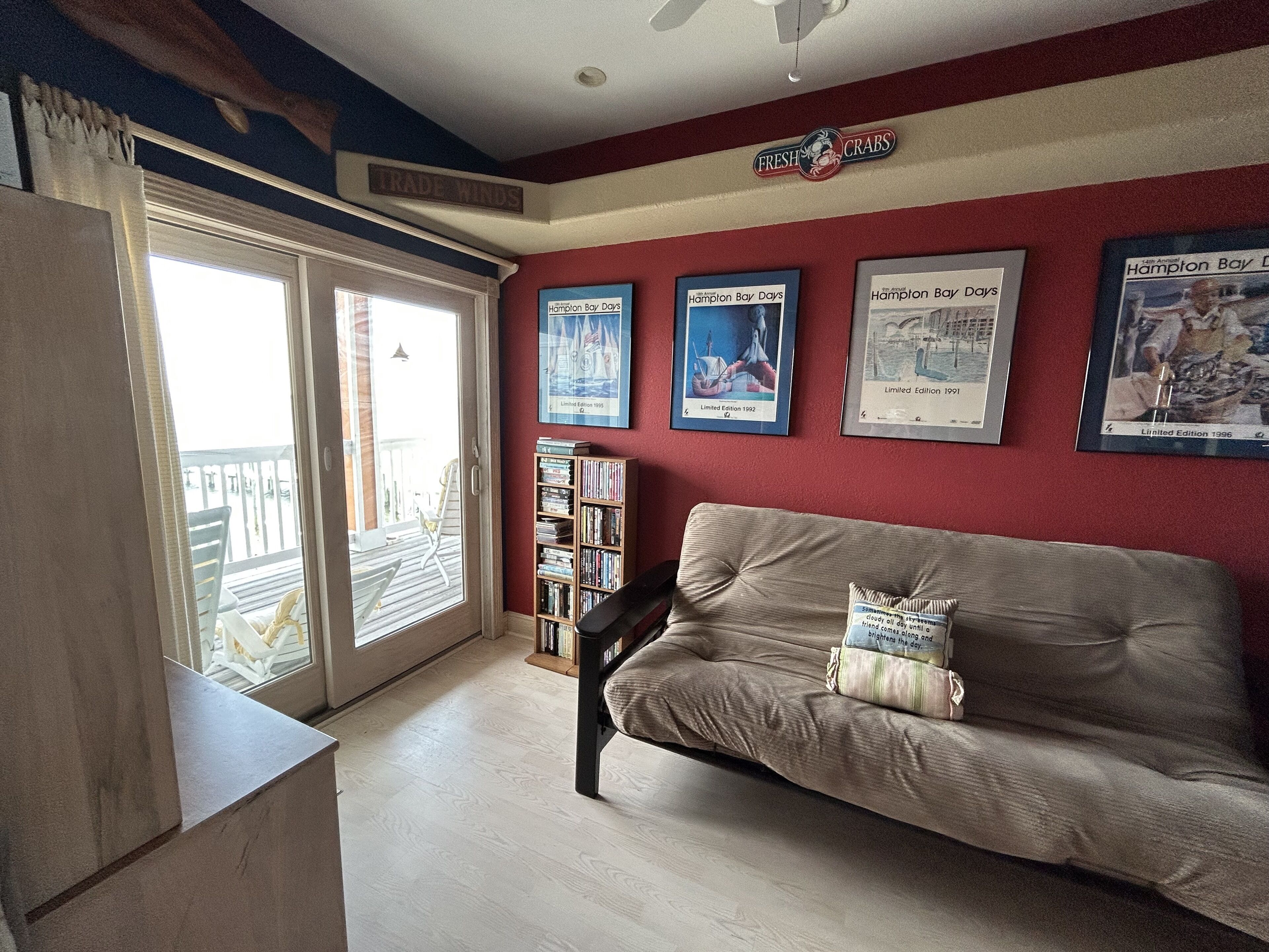 Spacious Condo on the Water!