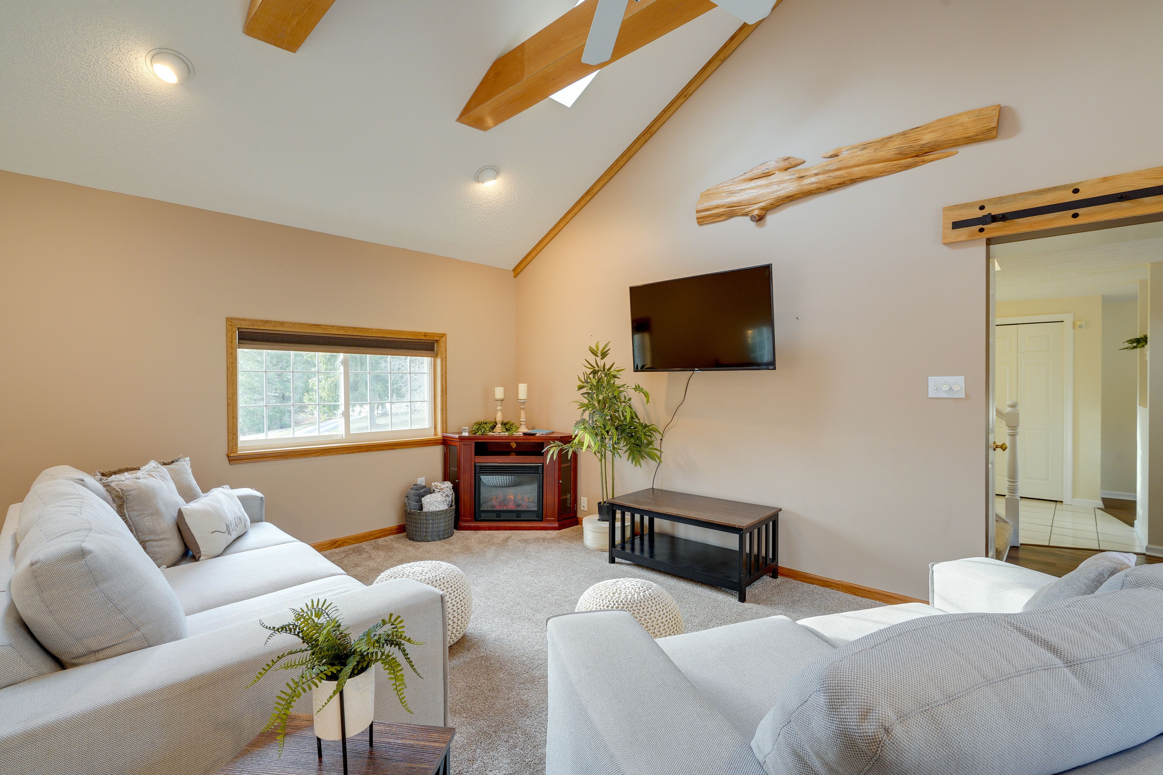 Coudersport Home w/ Outdoor Spa & Stargazing!