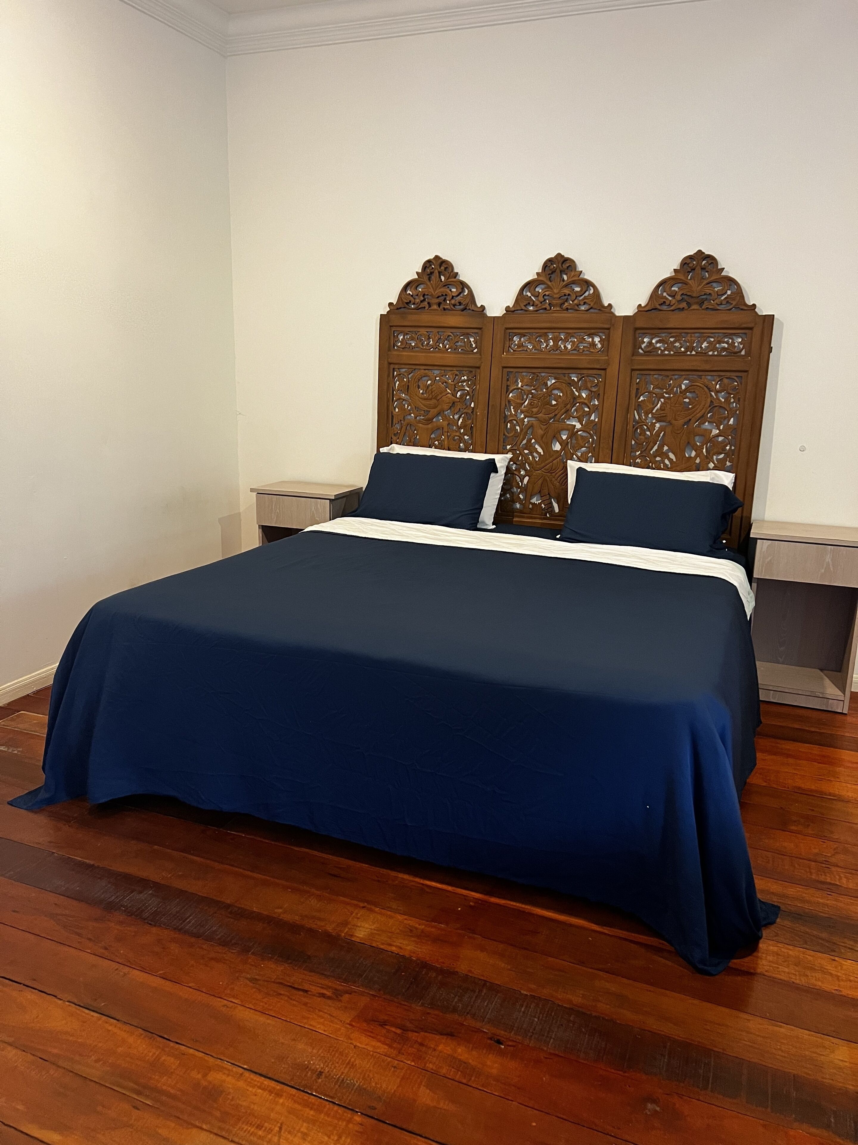 4 chambres, fer et planche à repasser, Wi-Fi gratuit, draps fournis