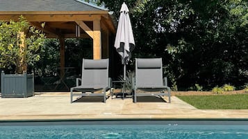 Piscine extérieure, piscine chauffée