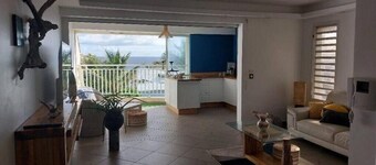 Magnificent furnished f2 with sea view