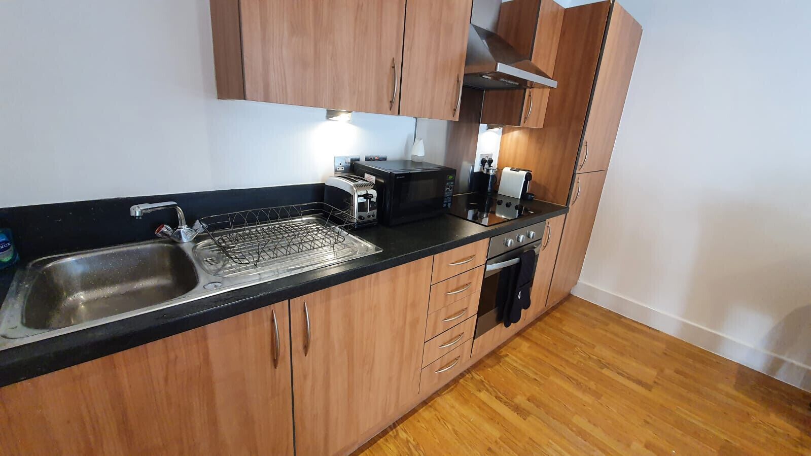 ★ Modern Arcadian Centre Apartment 2 Bed / Balcony