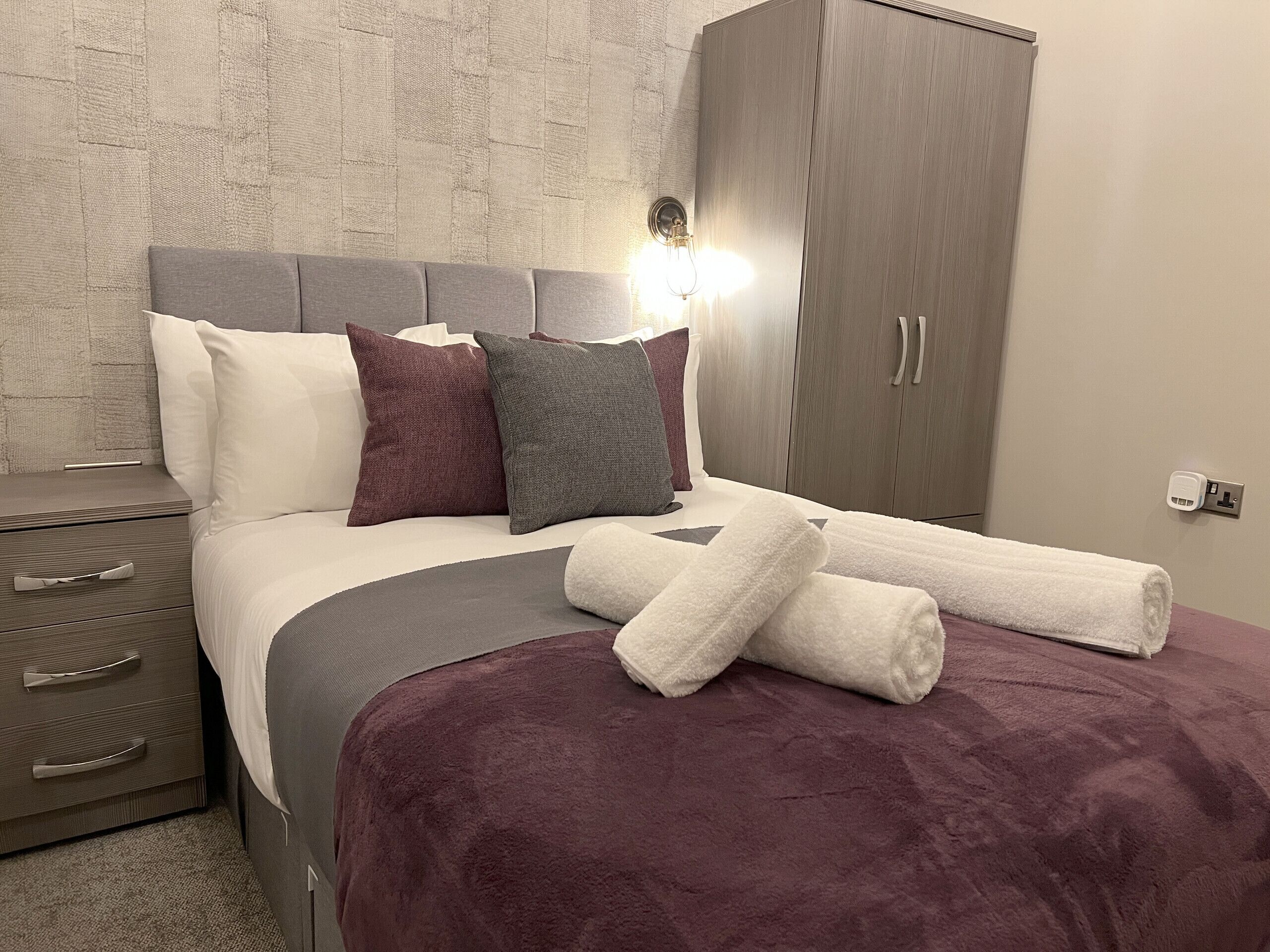 ★ Brand New SILVER FORGE - Charming Two Bedroom Apartment - City Centre - Lux Apartment