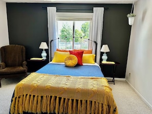 5 bedrooms, iron/ironing board, travel crib, free WiFi