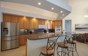 Private kitchen - Villa Endless View (Cape Coral)