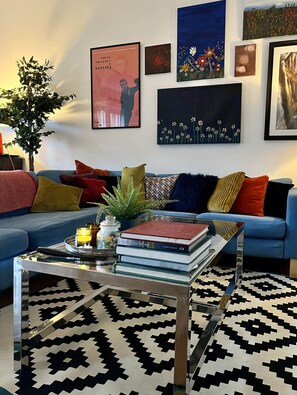 Smart TV, fireplace - Beautiful City Townhouse (DUBLIN)