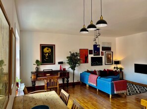 Interior - Beautiful City Townhouse (DUBLIN)