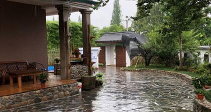 Wutong Shouwang Hostel