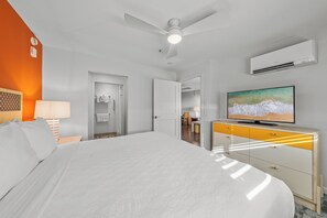 5 bedrooms, iron/ironing board, WiFi, bed sheets - 2BR+3BR Resort Apts ¼ mile to Beach. Hot Tub/Pool (Kihei)