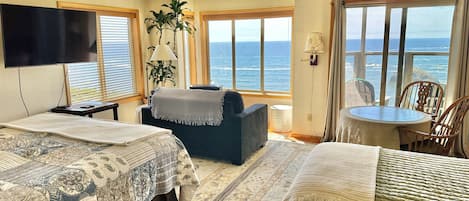 Room | Desk, soundproofing, free WiFi, bed sheets