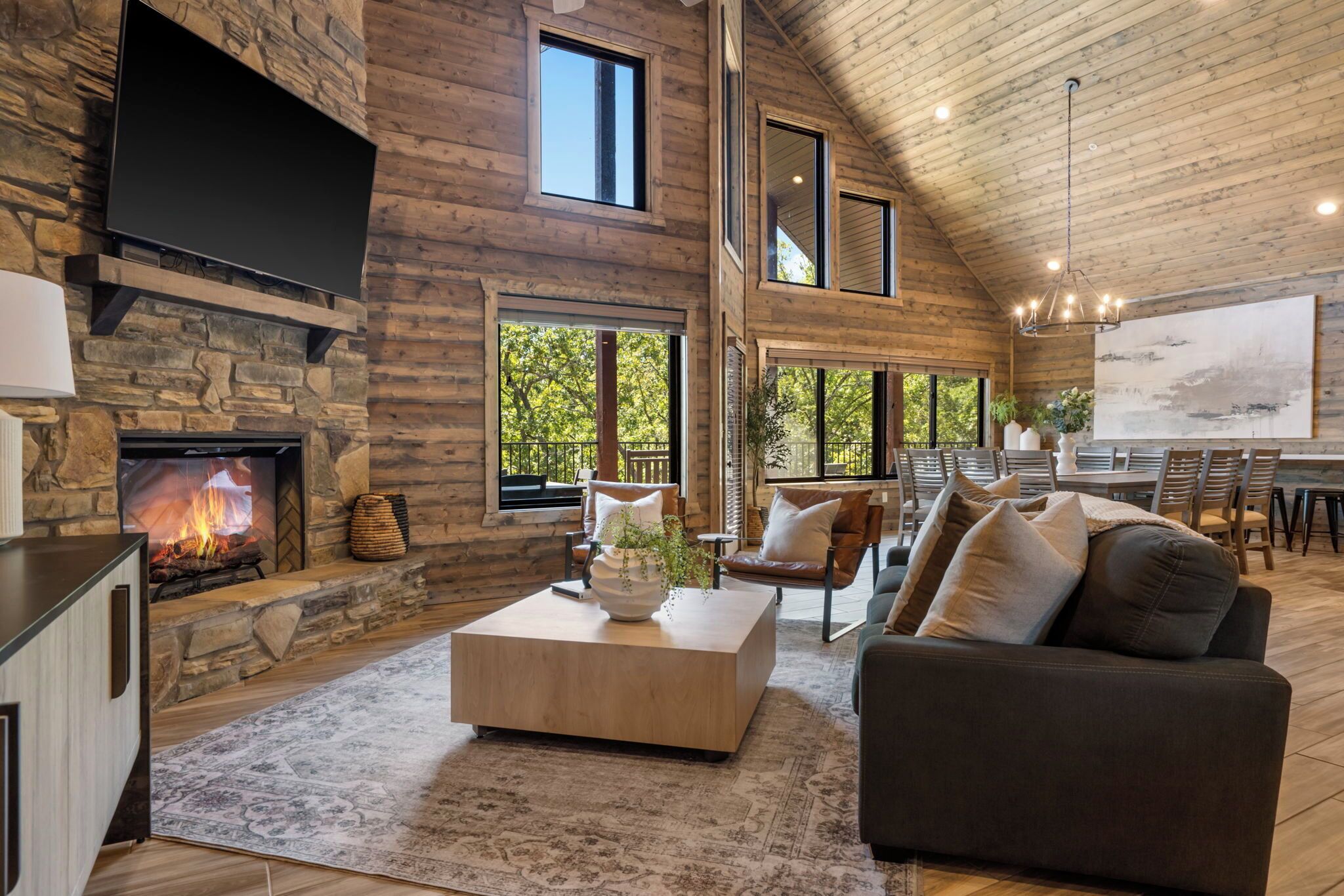 Smart TV, fireplace, ping pong
