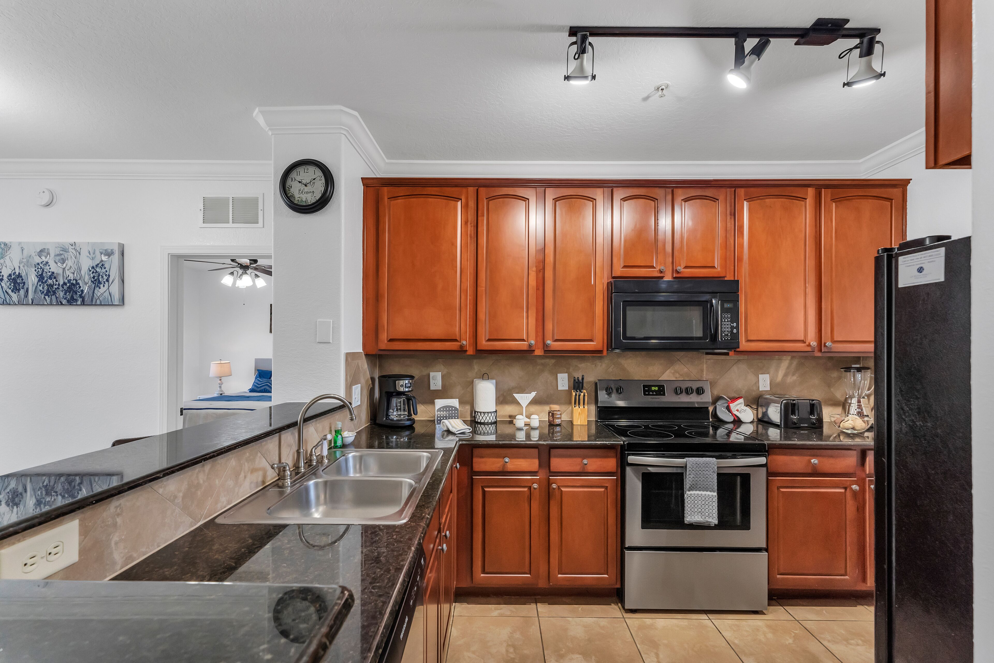 Pool view at Bella Piazza