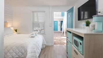 Studio Suite | Free WiFi, bed sheets