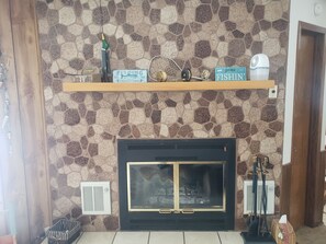 Interior - Year round cabin on level lot with dock (Ortonville)