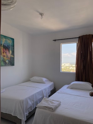 3 bedrooms, individually decorated, individually furnished