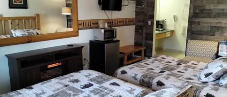 1 bedroom, internet, bed sheets