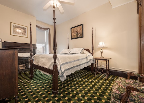 1 bedroom, iron/ironing board, Internet, bed sheets