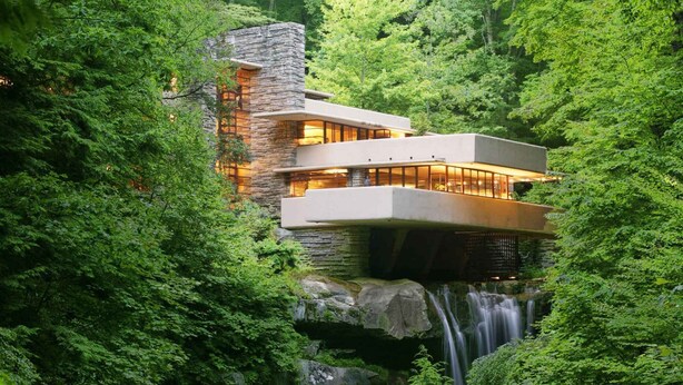 A modern house with a waterfall in a forest. - The Jumonville | Jacuzzi Tub Historic Inn Room (Farmington)
