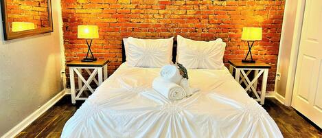 2 Schlafzimmer, Bügeleisen/Bügelbrett, WLAN, Bettwäsche