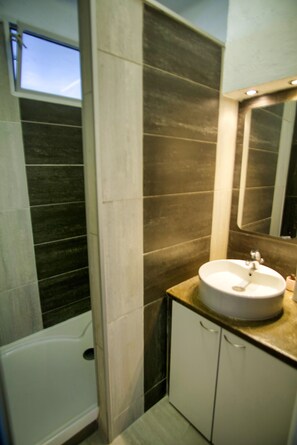 Dusche, Haartrockner