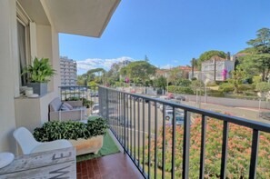 Property grounds - Palmes d'Or Properties - Ref SELV (Cannes)
