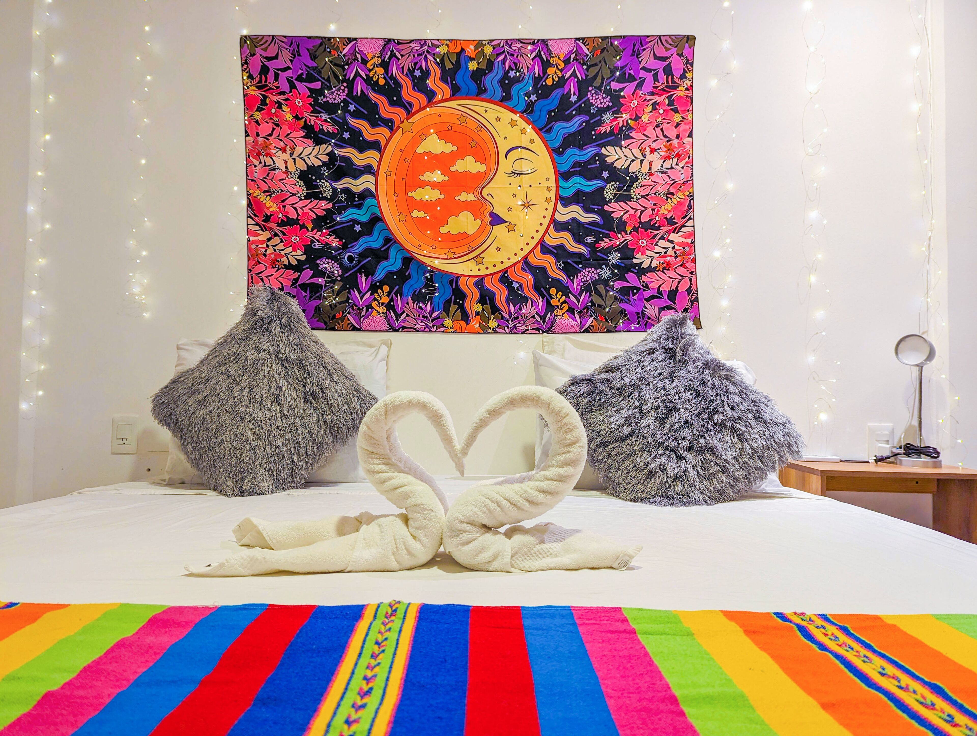 Romantic Paradise 1 King Bed POOL Gym Terrace Bikes Perfect Location You'll Love