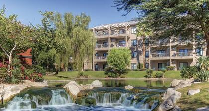 Relaxing, beautiful resort minutes from COACHELLA!