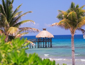 Liegestühle, Strandtücher