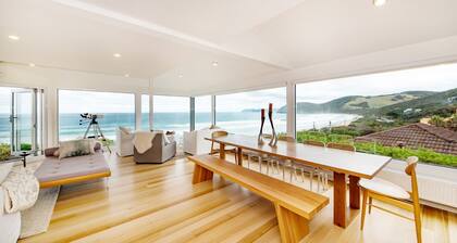 Yumba - Beach Views on the Great Ocean Road