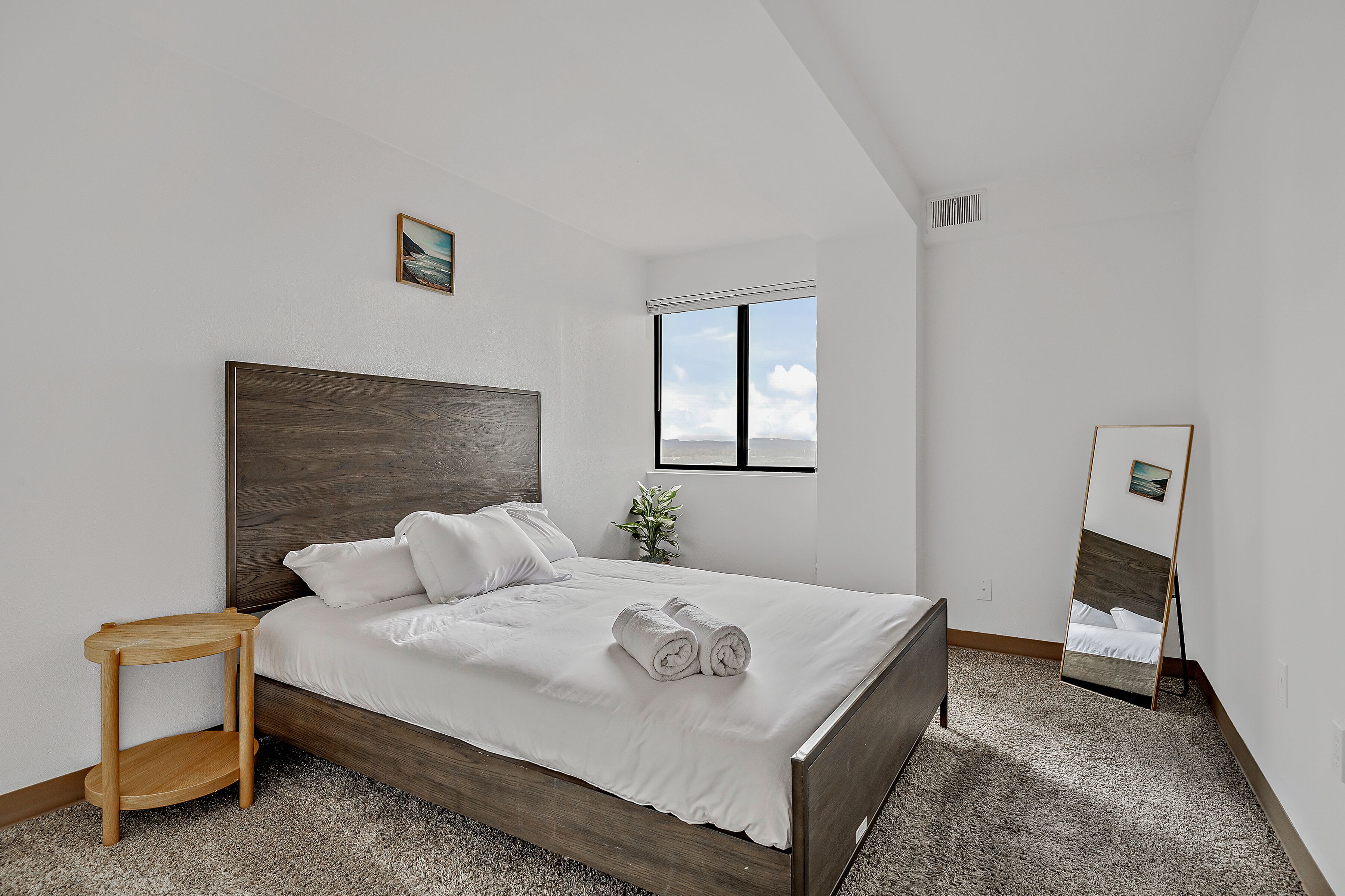 Relaxing 1BR with Pool Gym and Parking