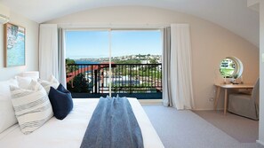 4 chambres, bureau, fer et planche à repasser, Wi-Fi gratuit