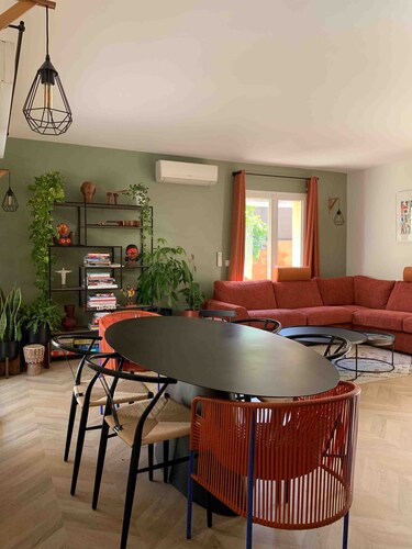 Maison Familiale Avec Jardin et Proche Métro