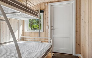 3 Schlafzimmer, Reisekinderbett, kostenloses WLAN