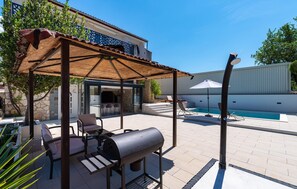 Terrace/patio - Amazing home in Starigrad Paklenica (Starigrad Paklenica)