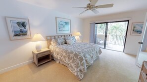 4 bedrooms, desk, iron/ironing board, free WiFi