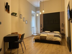 1 makuuhuone, työpöytä, ilmainen Wi-Fi, vuodevaatteet
