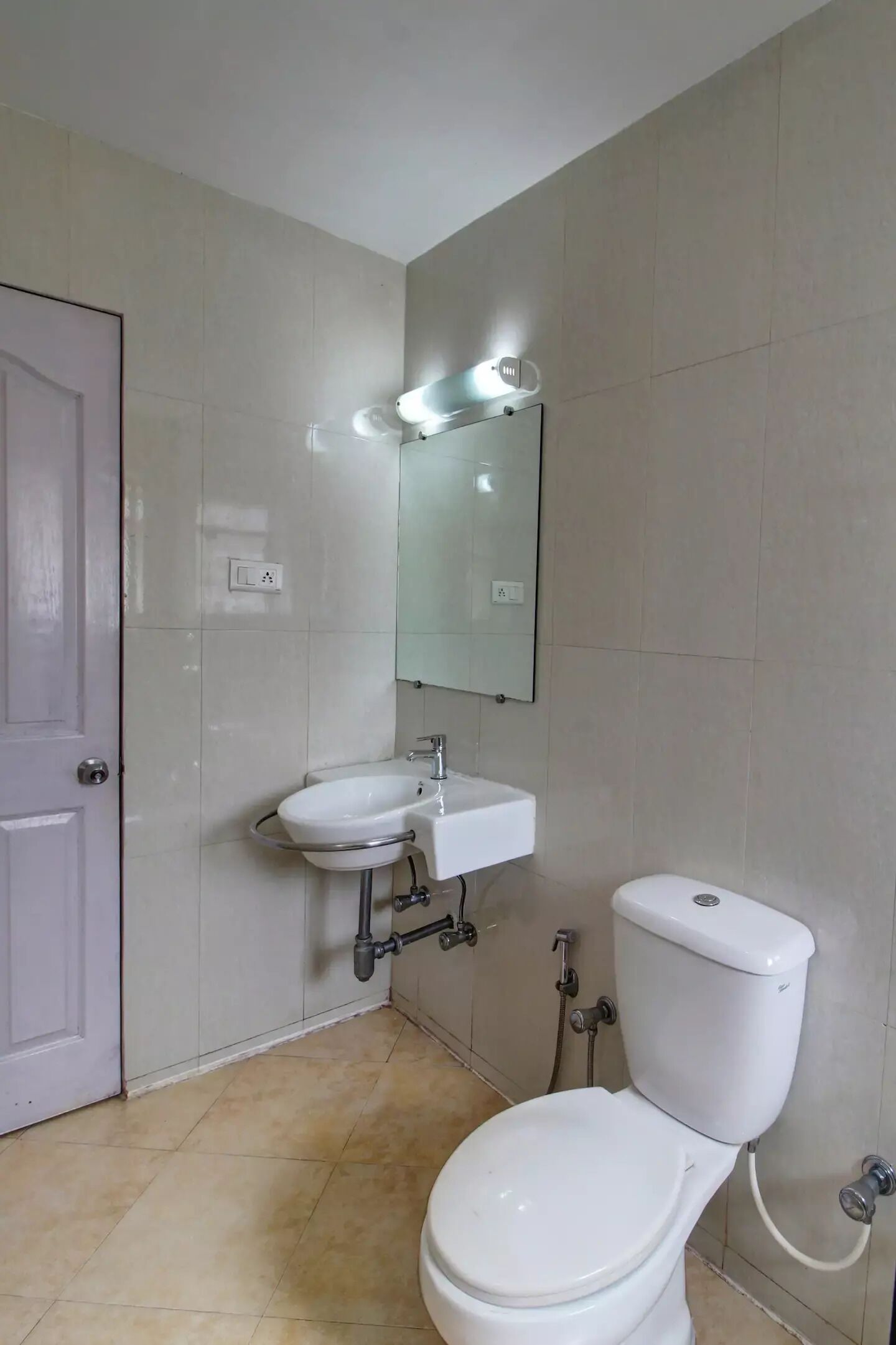 junior suite with 2 Bedroom 1