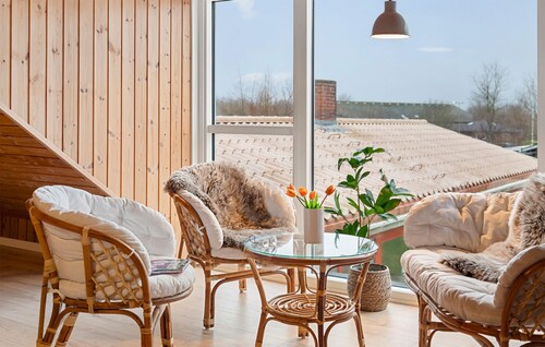 6 bedroom stunning home in Give