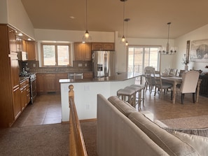 Fridge, microwave, oven, stovetop - Beautiful and Spacious Getaway Nestled in the Black Hills, close to attractions (Rapid City)